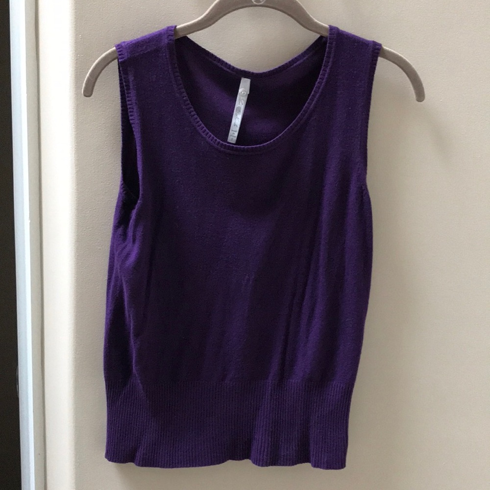 Purple sleeveless shirt